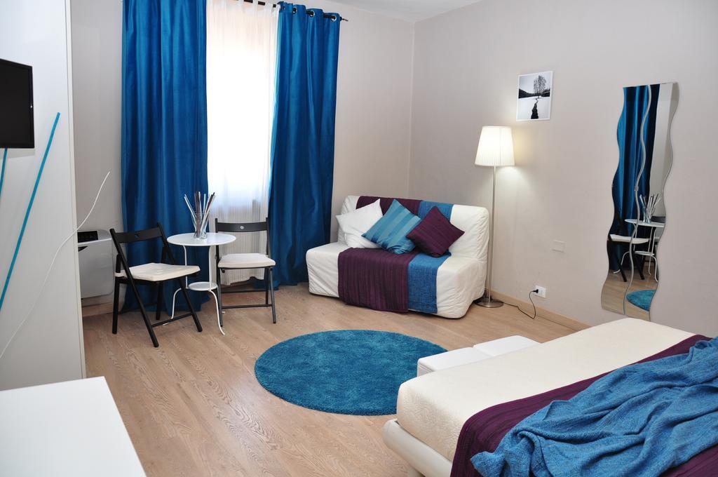 At Home Bed And Breakfast Λούκα Εξωτερικό φωτογραφία