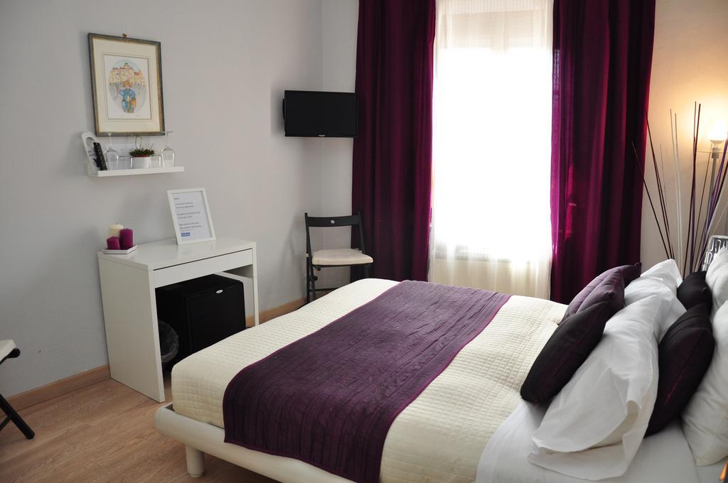 At Home Bed And Breakfast Λούκα Εξωτερικό φωτογραφία