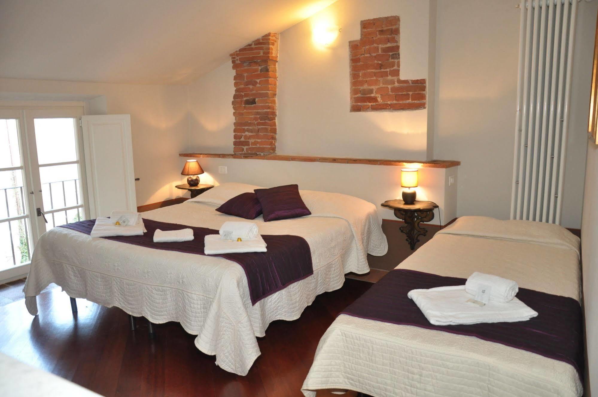 At Home Bed And Breakfast Λούκα Εξωτερικό φωτογραφία