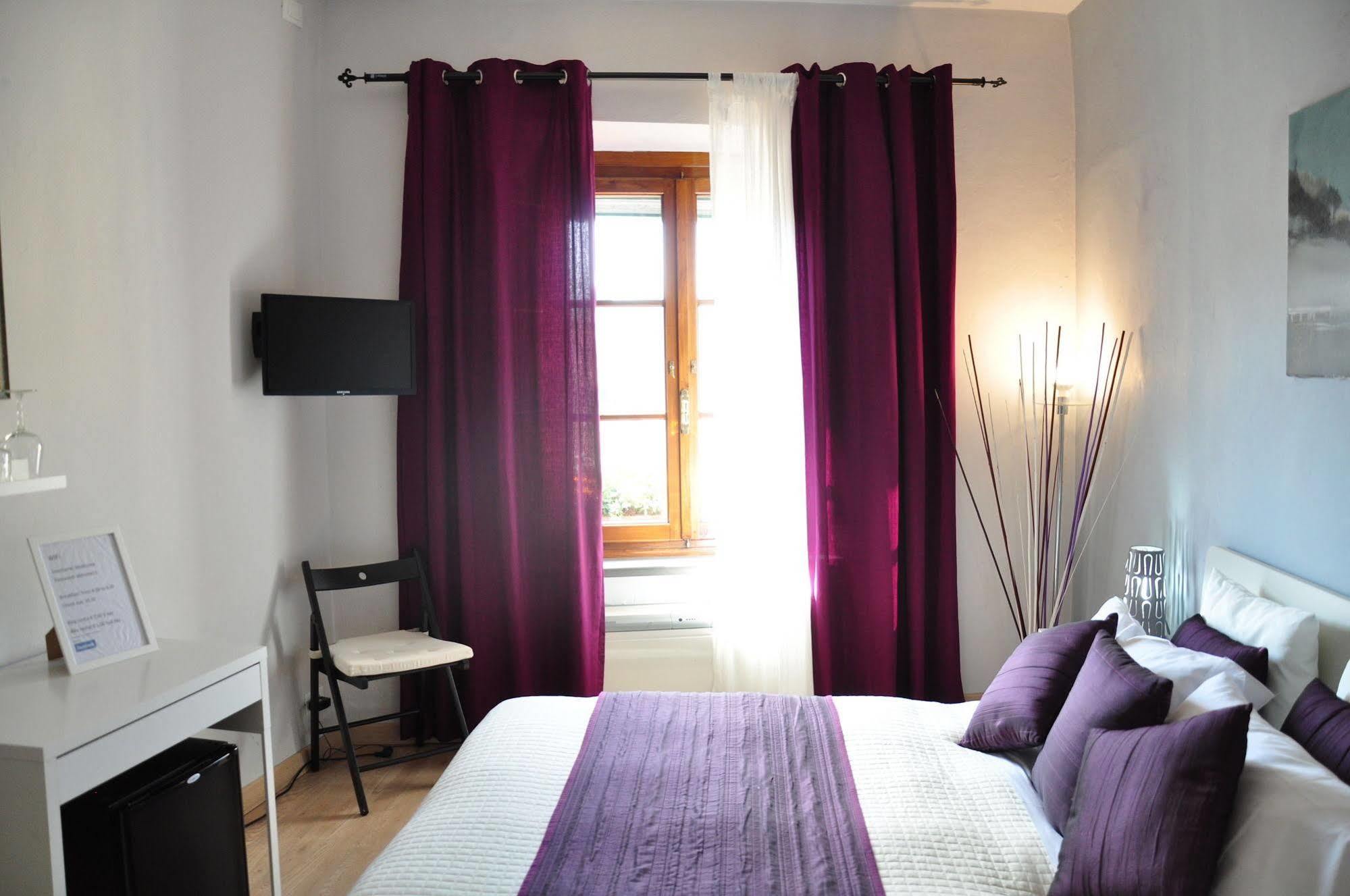At Home Bed And Breakfast Λούκα Εξωτερικό φωτογραφία